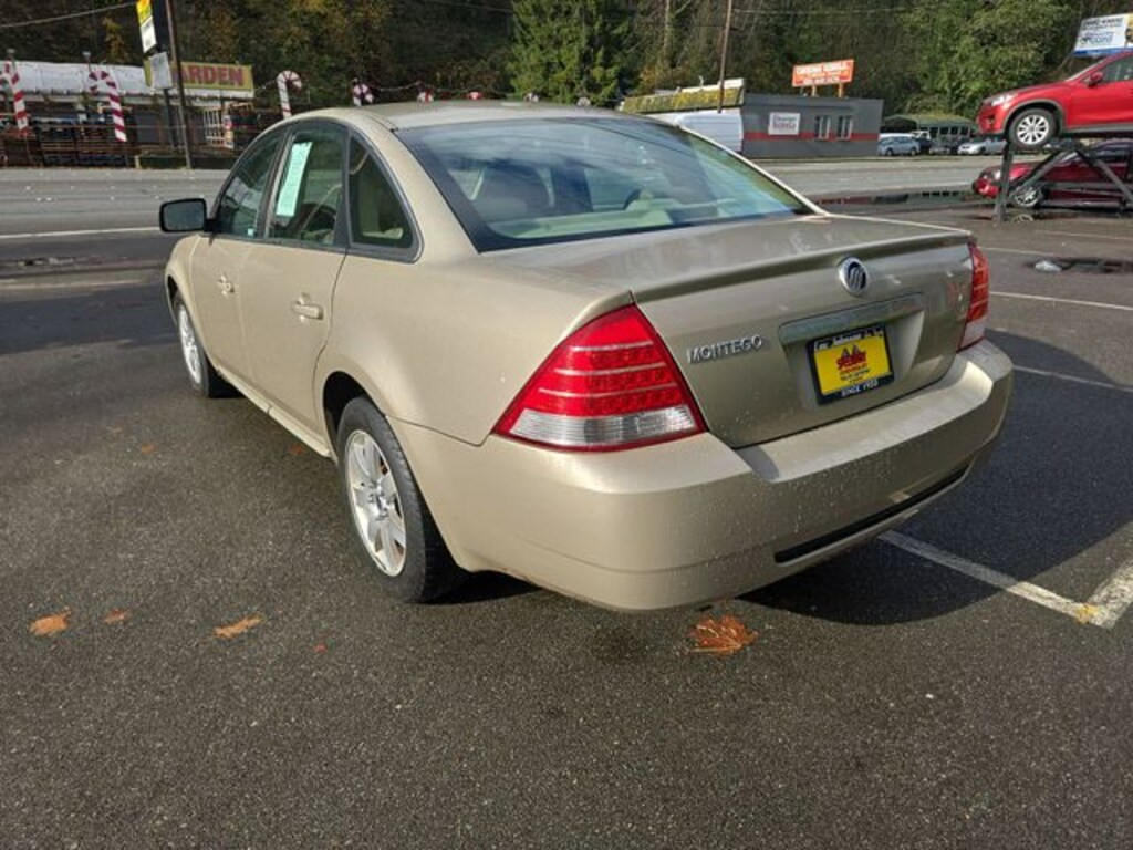 Used 2006 Mercury Montego Luxury Sedan