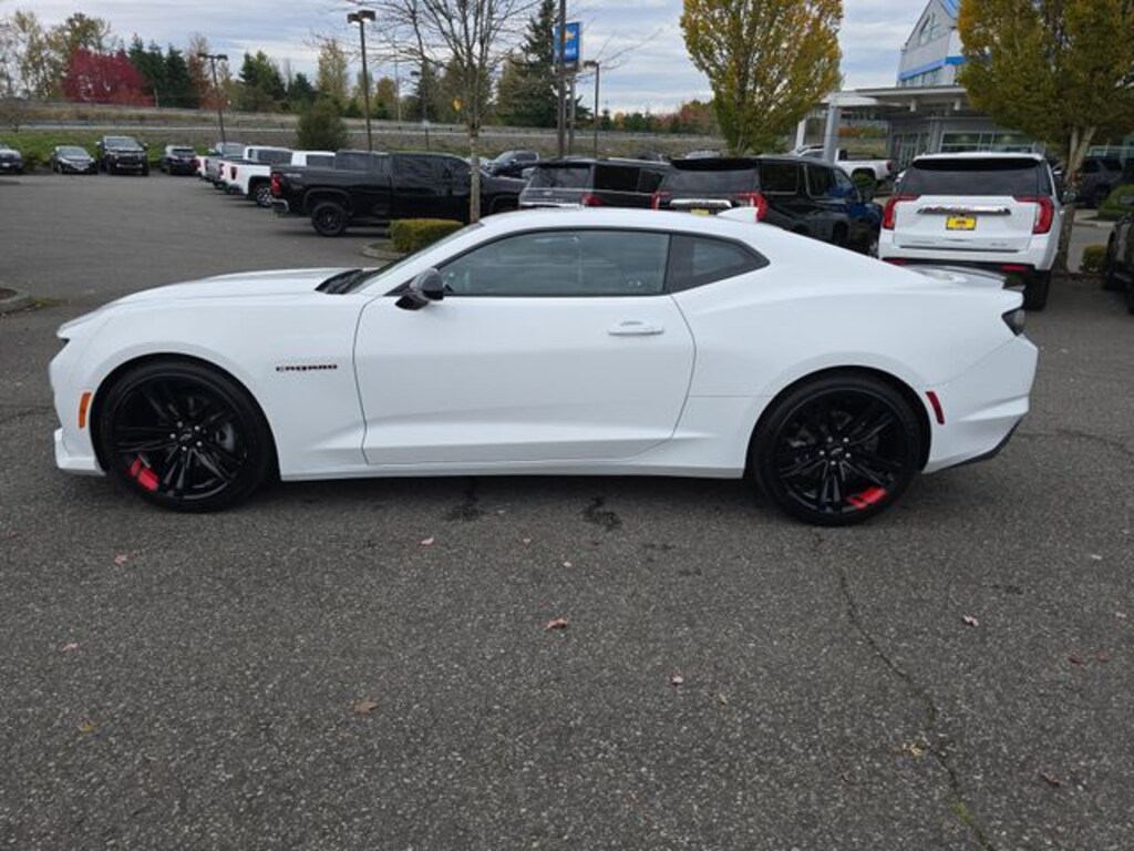 Used 2021 Chevrolet Camaro 1LT Coupe