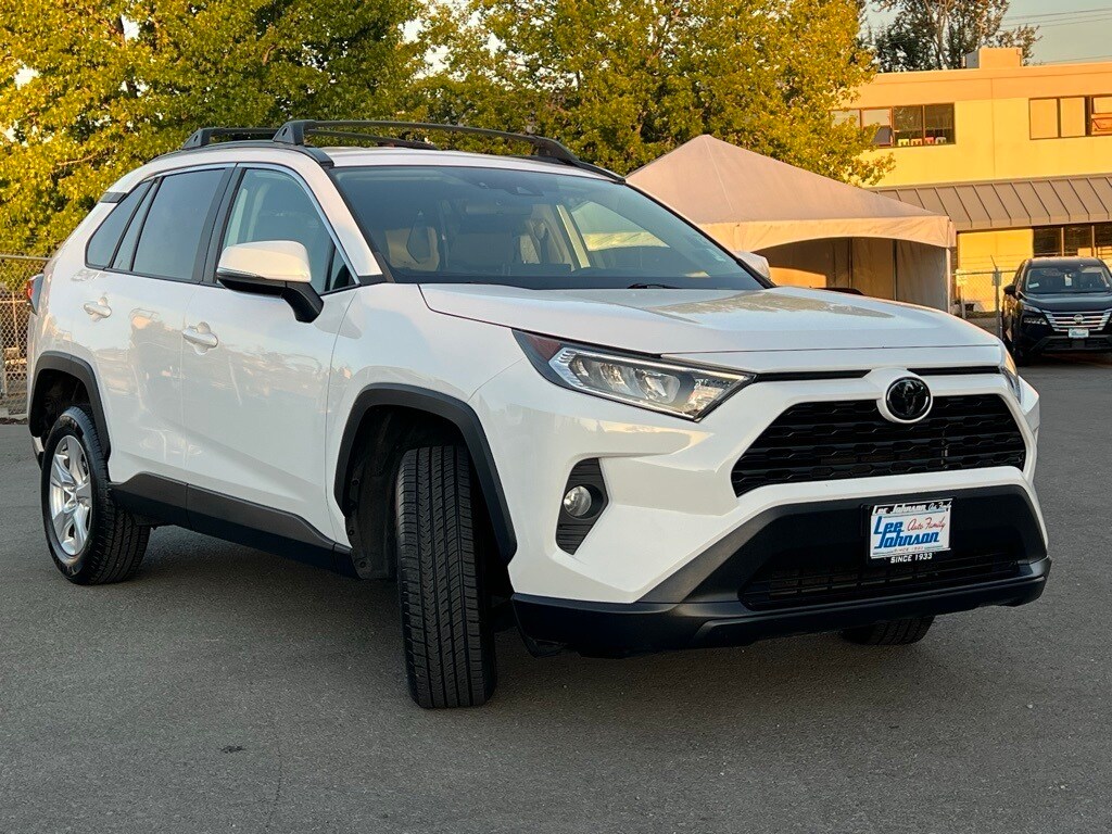 Used 2020 Toyota RAV4 XLE SUV