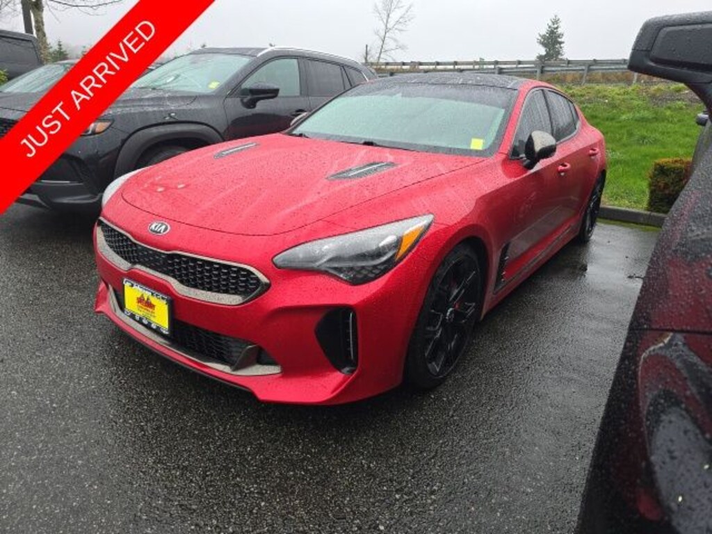 Used 2018 Kia Stinger GT2 Sedan