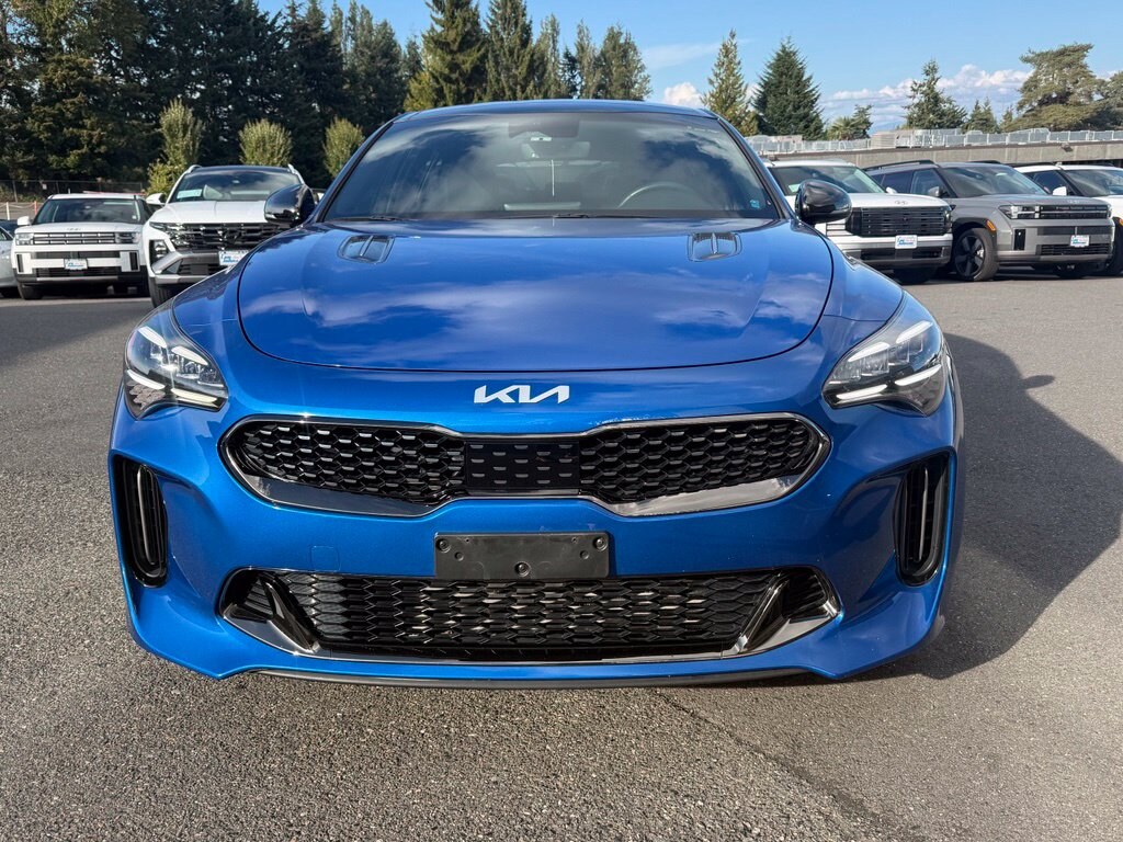 Used 2022 Kia Stinger GT1 Sedan