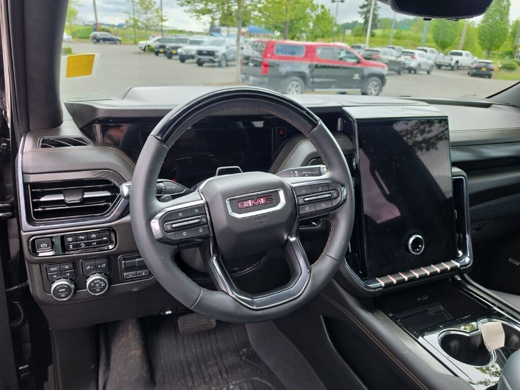 Used 2025 GMC Yukon AT4 SUV