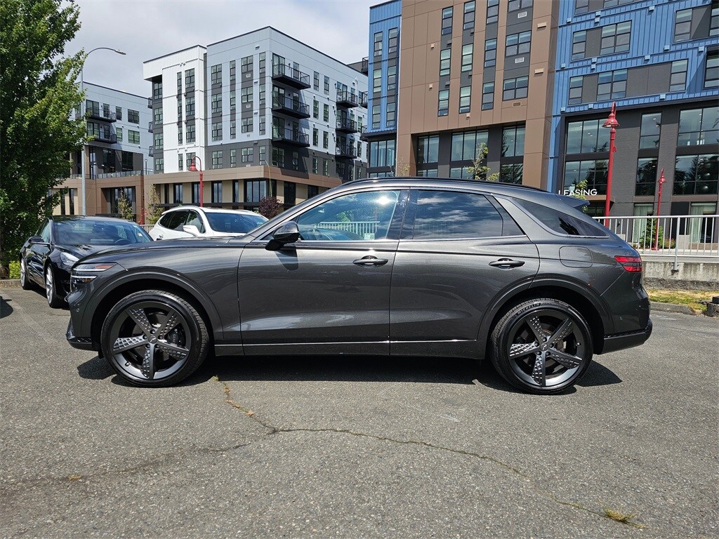 2025 Genesis GV70 3.5T Sport Advanced photo 2
