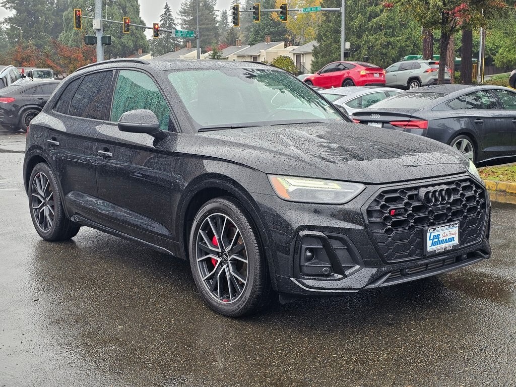 2023 Audi SQ5 Premium Plus photo 3