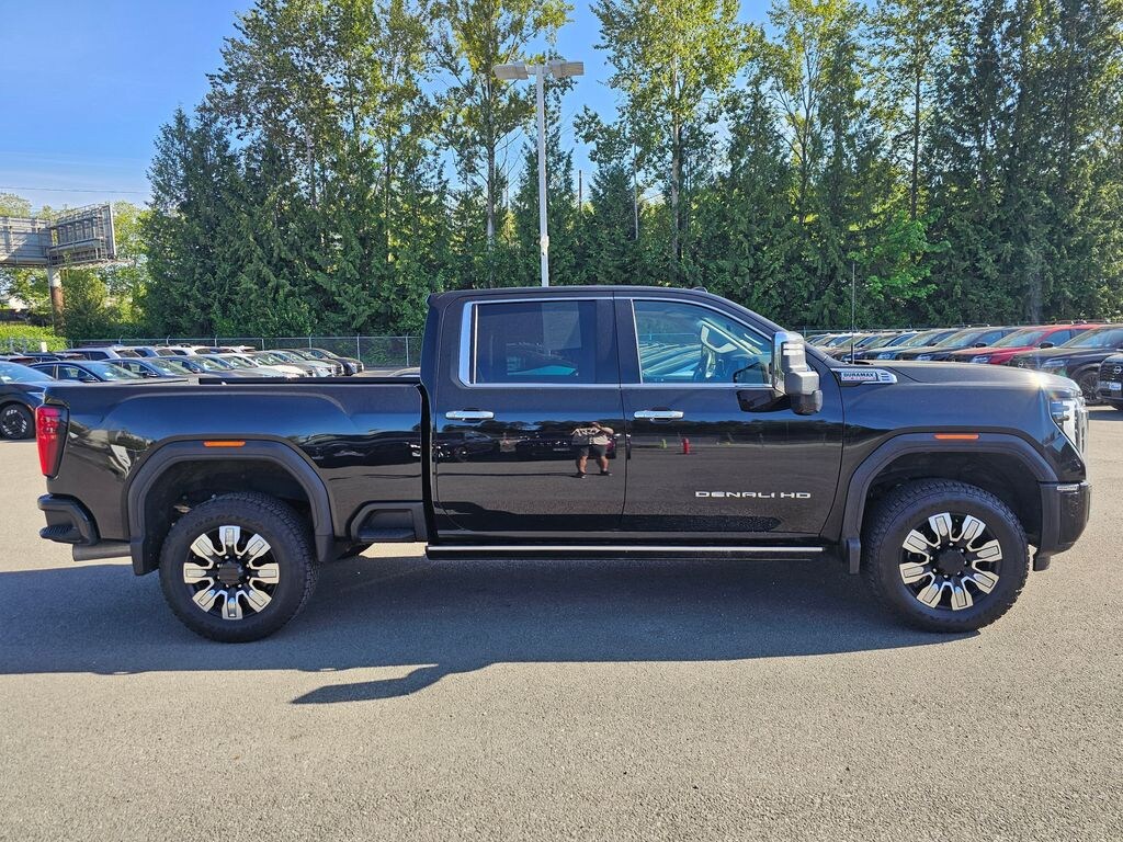Used 2025 GMC Sierra 3500 HD Denali Truck Crew Cab