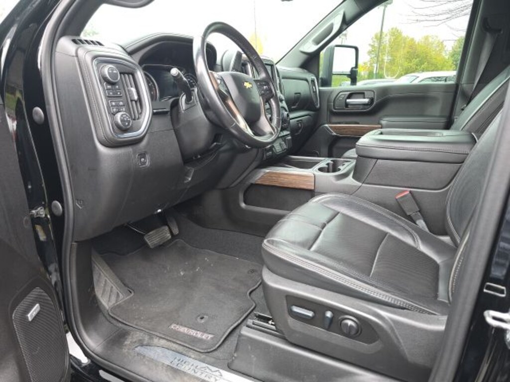 Used 2022 Chevrolet Silverado 3500 HD High Country Truck Crew Cab