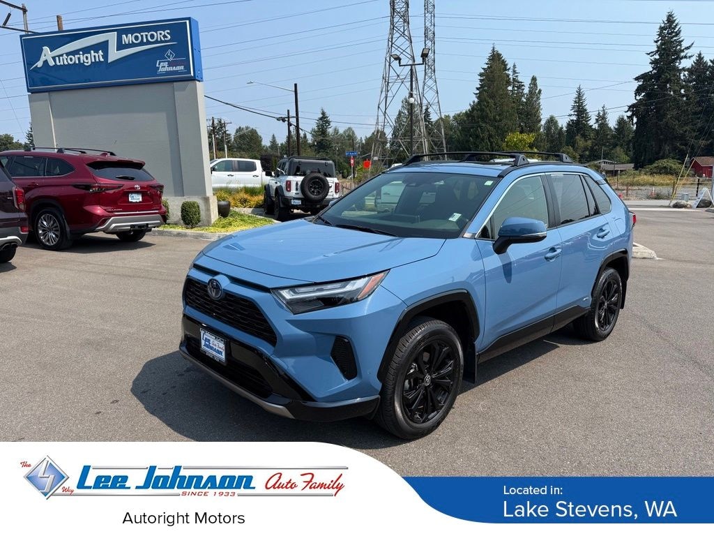Used 2024 Toyota RAV4 Hybrid SE SUV