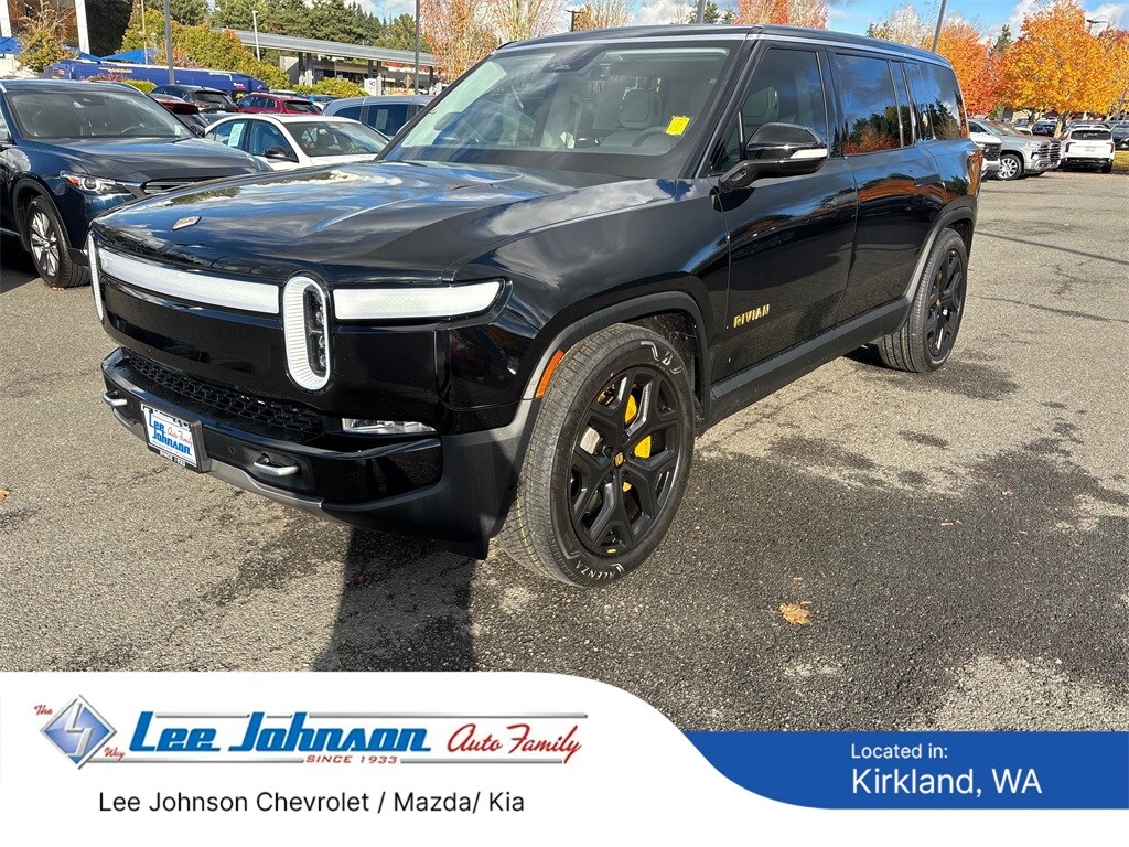 Used 2024 Rivian R1S Adventure SUV