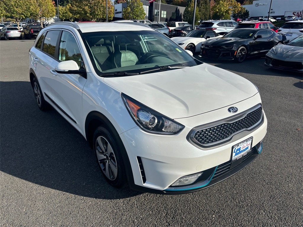 Used 2018 Kia Niro Plug-In Hybrid EX SUV