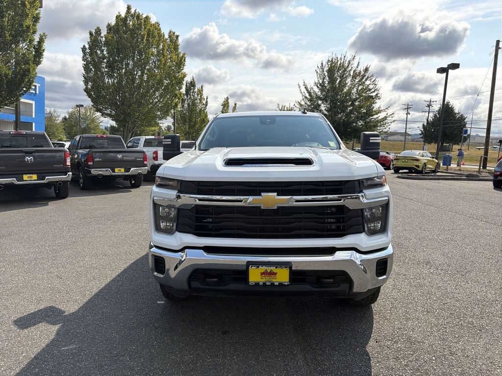 Used 2026 Chevrolet Silverado 3500 HD LT Truck Crew Cab