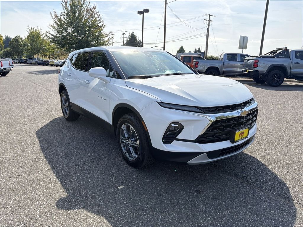 Used 2025 Chevrolet Blazer LT SUV