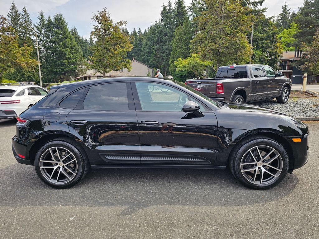 Used 2025 Porsche Macan Base SUV