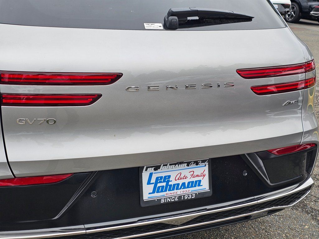2026 GENESIS GV70 Advanced - Photo 25