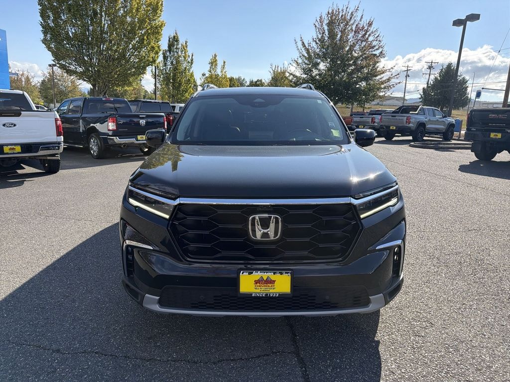 Used 2023 Honda Pilot Touring SUV