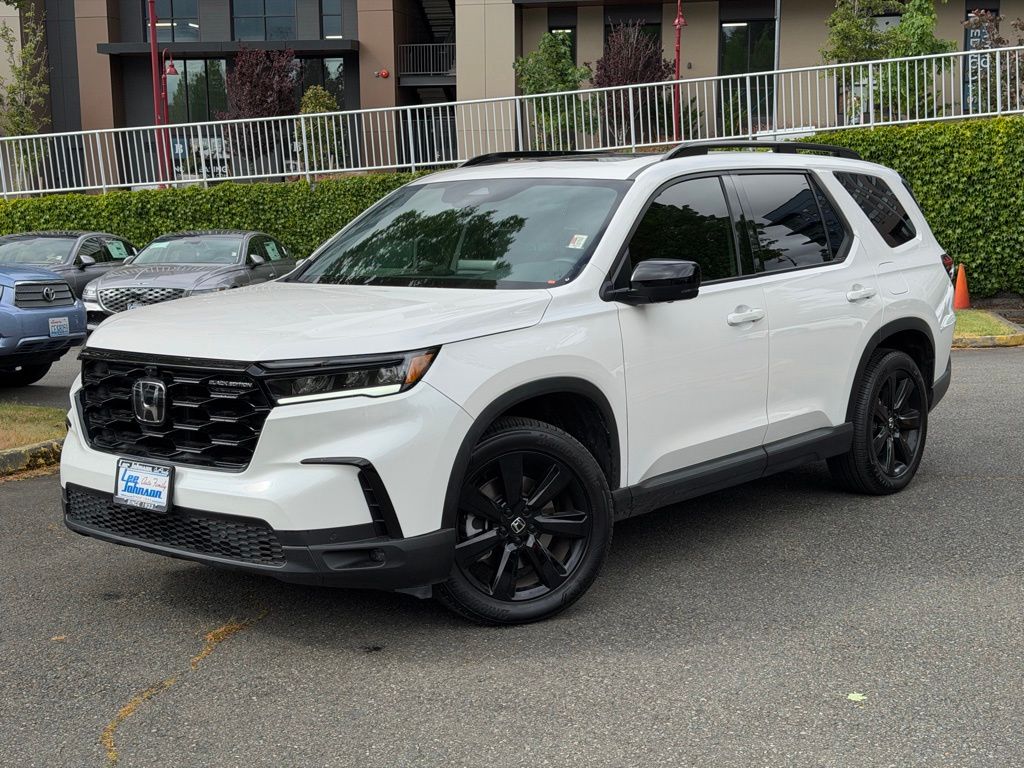 2025 Honda Pilot Black Edition AWD's photo