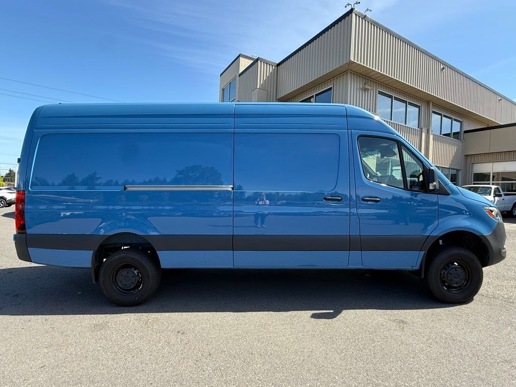 Used 2025 Mercedes-Benz Sprinter 2500 Cargo 170 WB Van Cargo Van