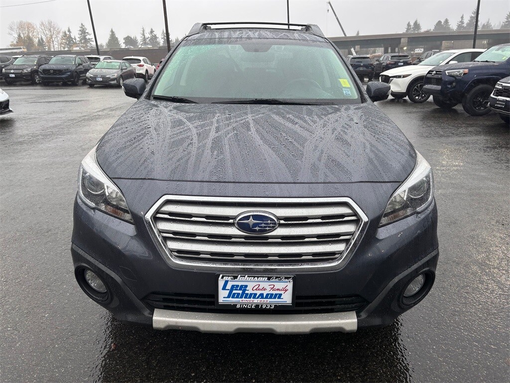2016 Subaru Outback 2.5i photo 2