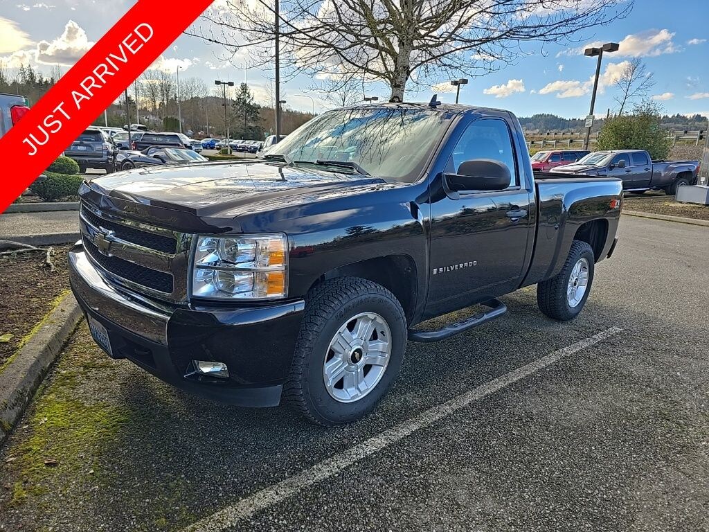 Used 2008 Chevrolet Silverado 1500 LT Truck Regular Cab