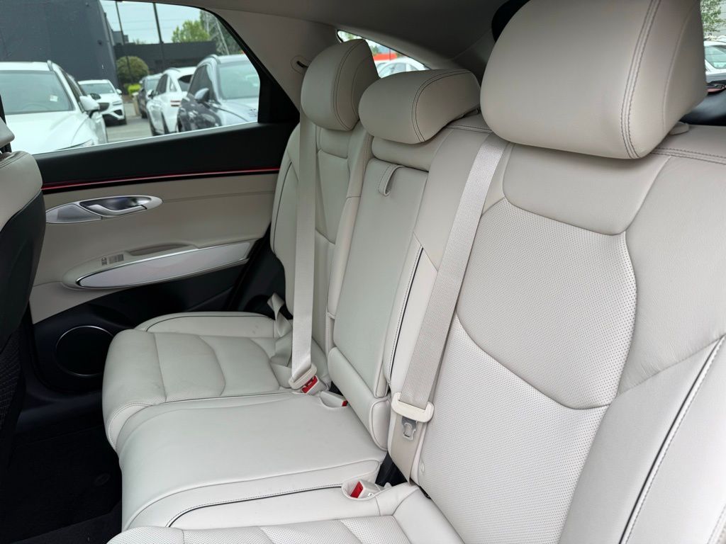 2026 GENESIS GV70 Advanced - Photo 13