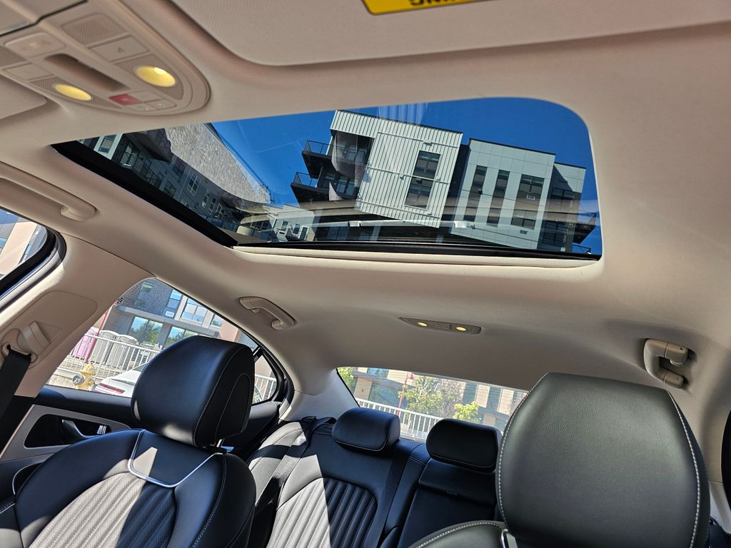 2026 GENESIS G70 Prestige - Photo 10