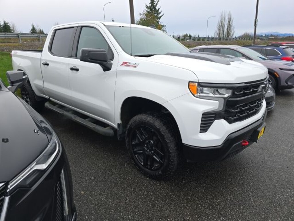 Used 2022 Chevrolet Silverado 1500 LT Trail Boss Truck Crew Cab