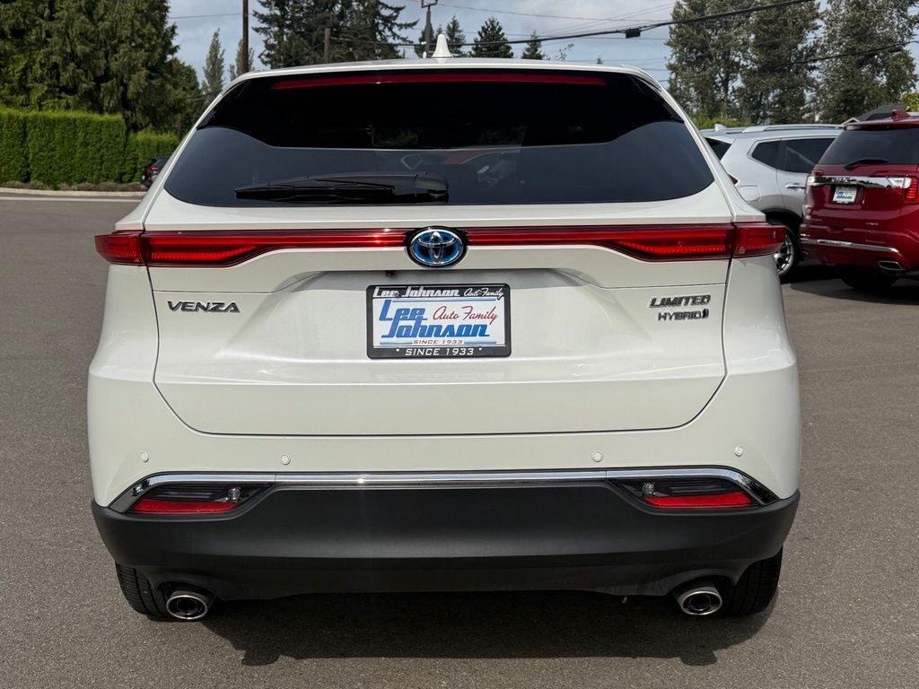 Used 2022 Toyota Venza Limited SUV