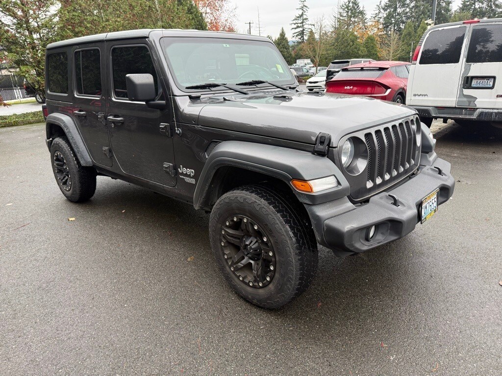 2018 Jeep Wrangler Unlimited Sport S photo 2