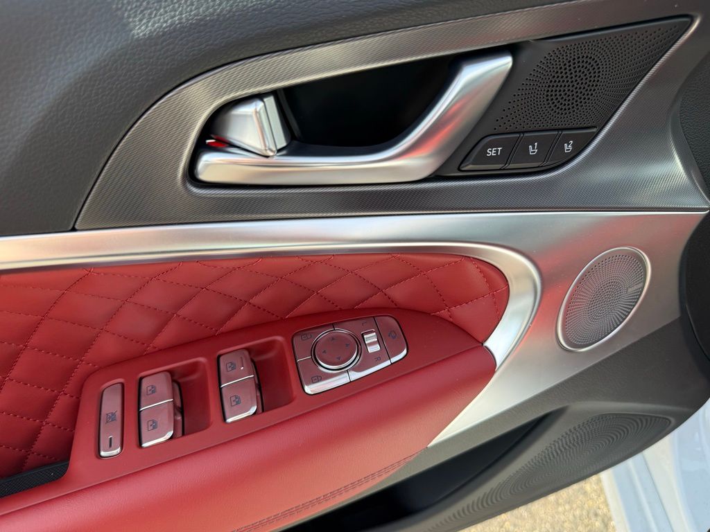 2025 GENESIS G70 Sport Advanced - Photo 26