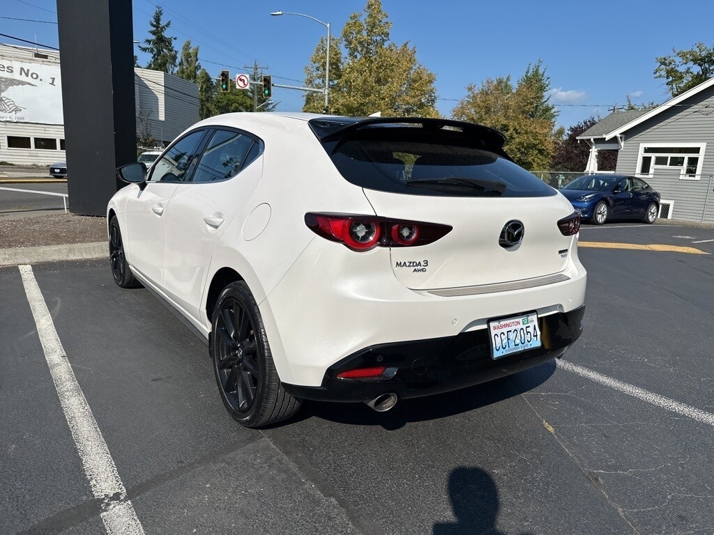 2022 Mazda Mazda3 Hatchback 2.5 Turbo Premium Plus photo 3