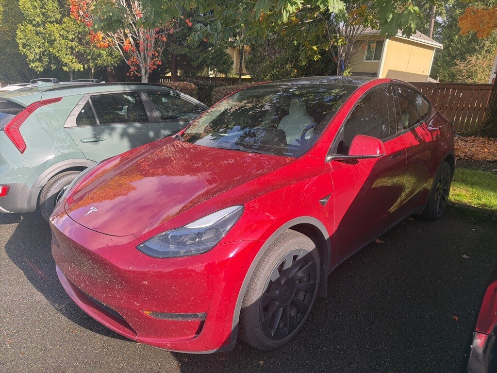 Used 2024 Tesla Model Y Long Range SUV