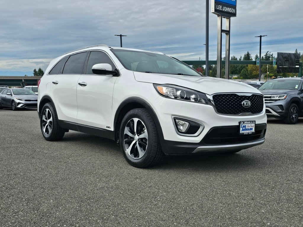 Used 2016 Kia Sorento EX SUV