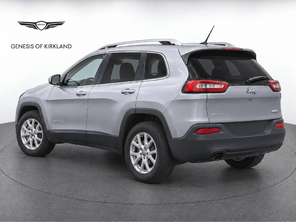 Used 2015 Jeep Cherokee Latitude SUV