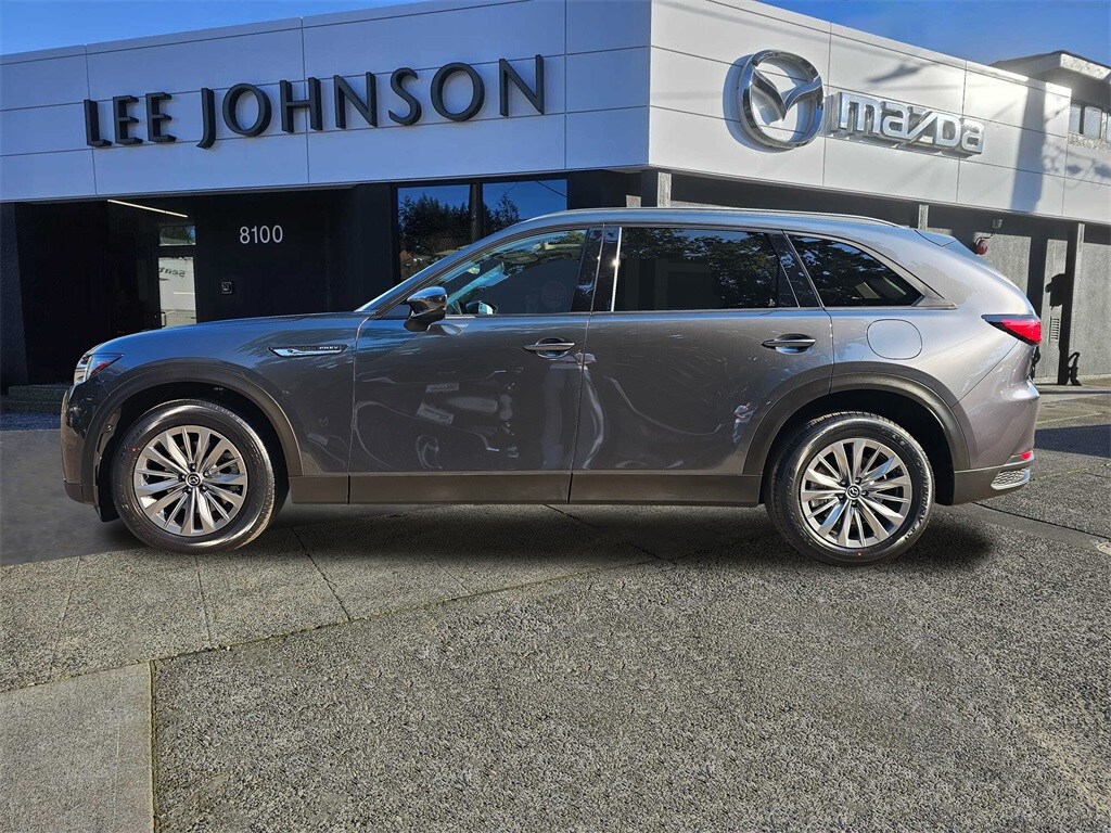 2024 Mazda CX-90 Plug-in Hybrid Preferred photo 2