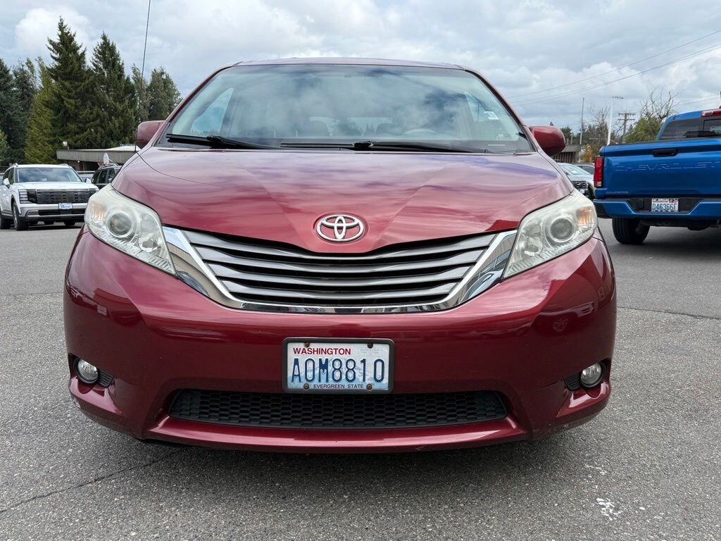 Used 2012 Toyota Sienna Base Van