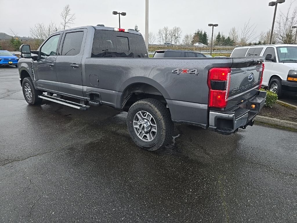 Used 2024 Ford F-350 Lariat Truck Crew Cab