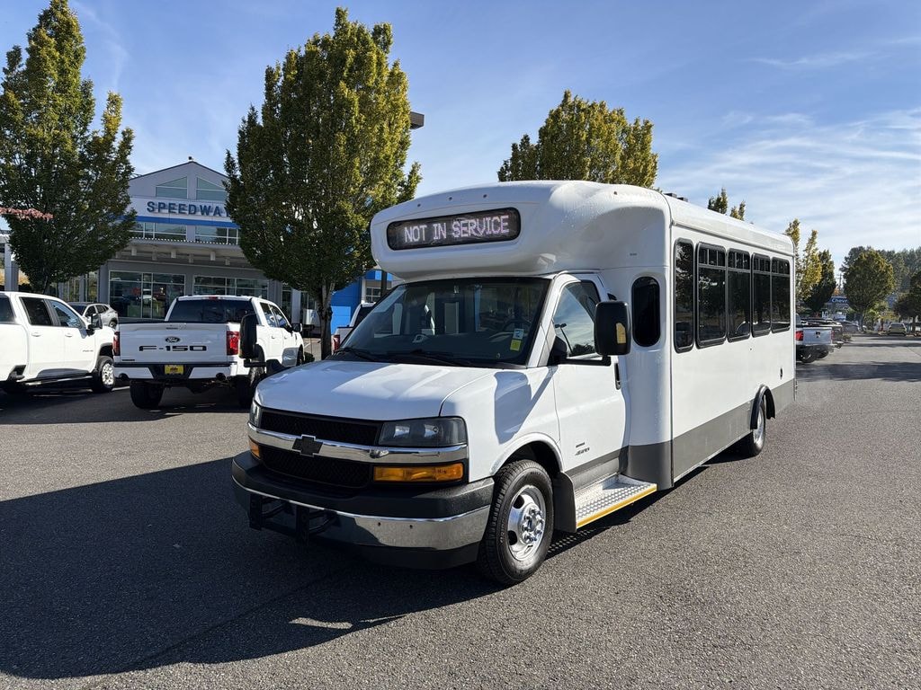 Used 2020 Chevrolet Express Cutaway 4500 4500 Series Truck