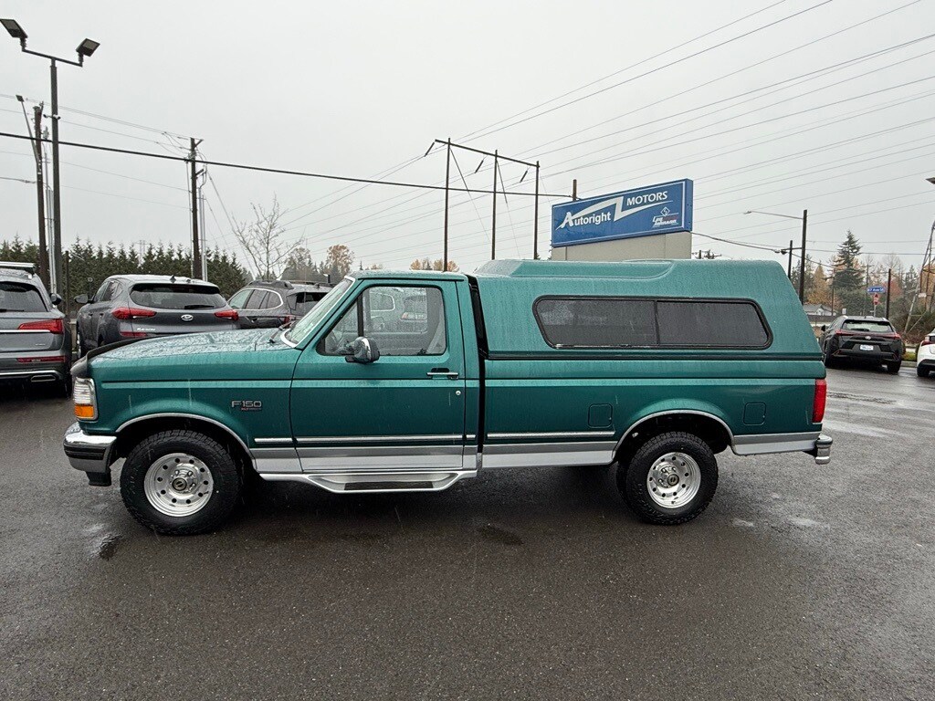 1996 Ford F-150 XL photo 2