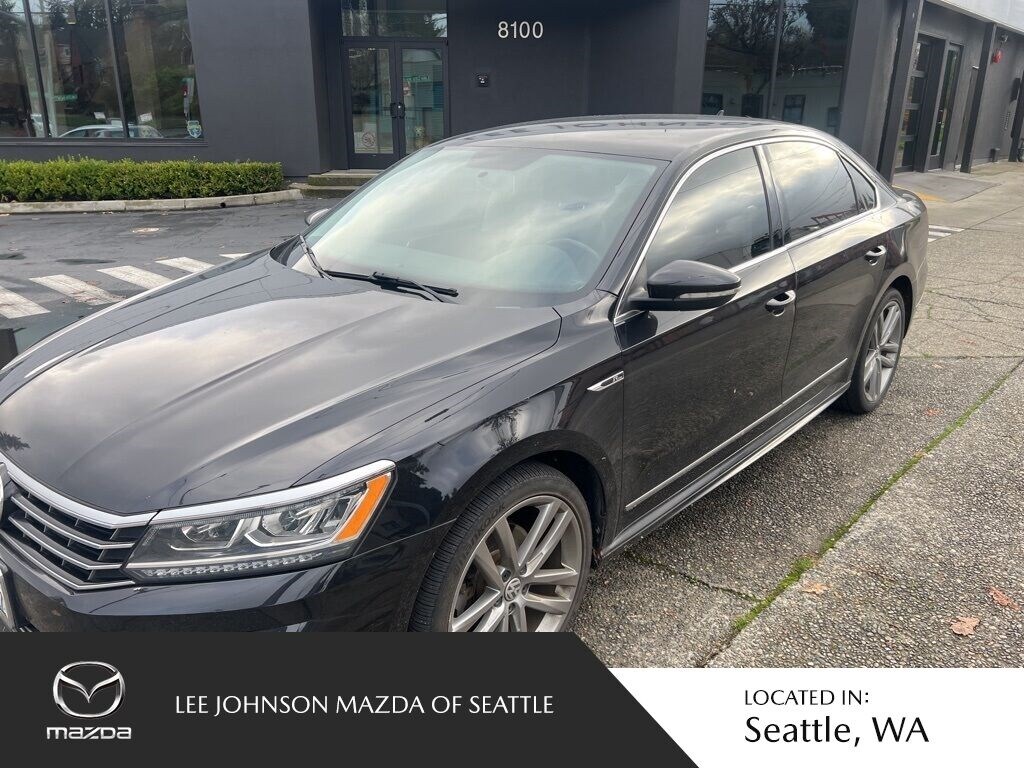 Used 2017 Volkswagen Passat 1.8T R-Line Sedan