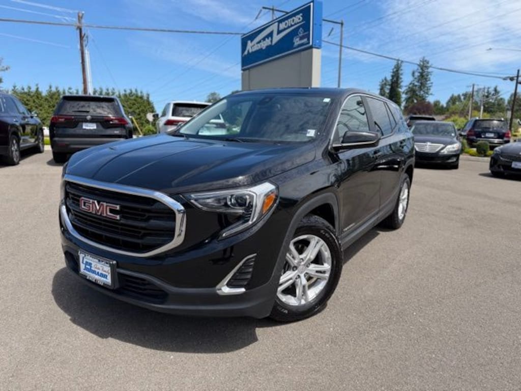Used 2021 GMC Terrain SLE SUV