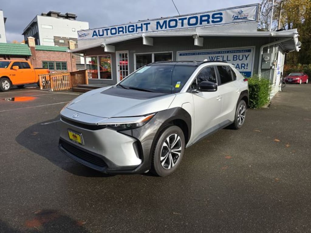 Used 2023 Toyota bZ4X XLE SUV