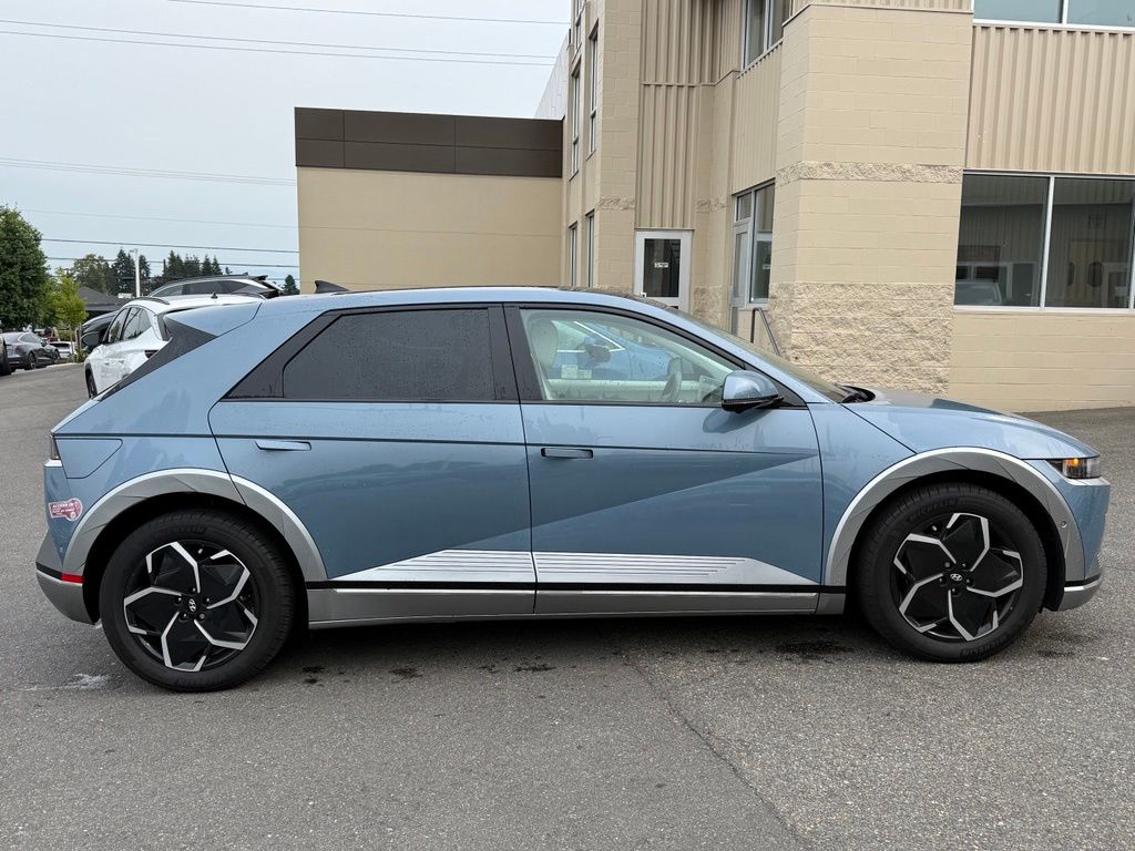 Certified 2024 Hyundai IONIQ 5 Limited with VIN KM8KR4DE1RU301387 for sale in Everett, WA