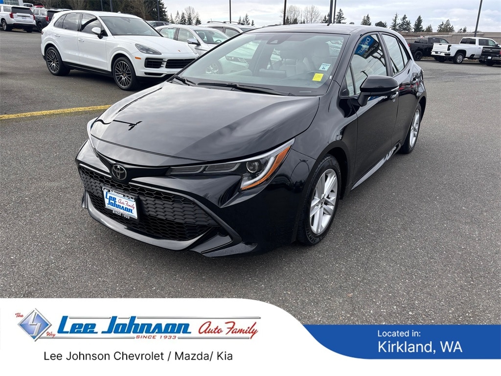 Used 2019 Toyota Corolla Hatchback SE Hatchback