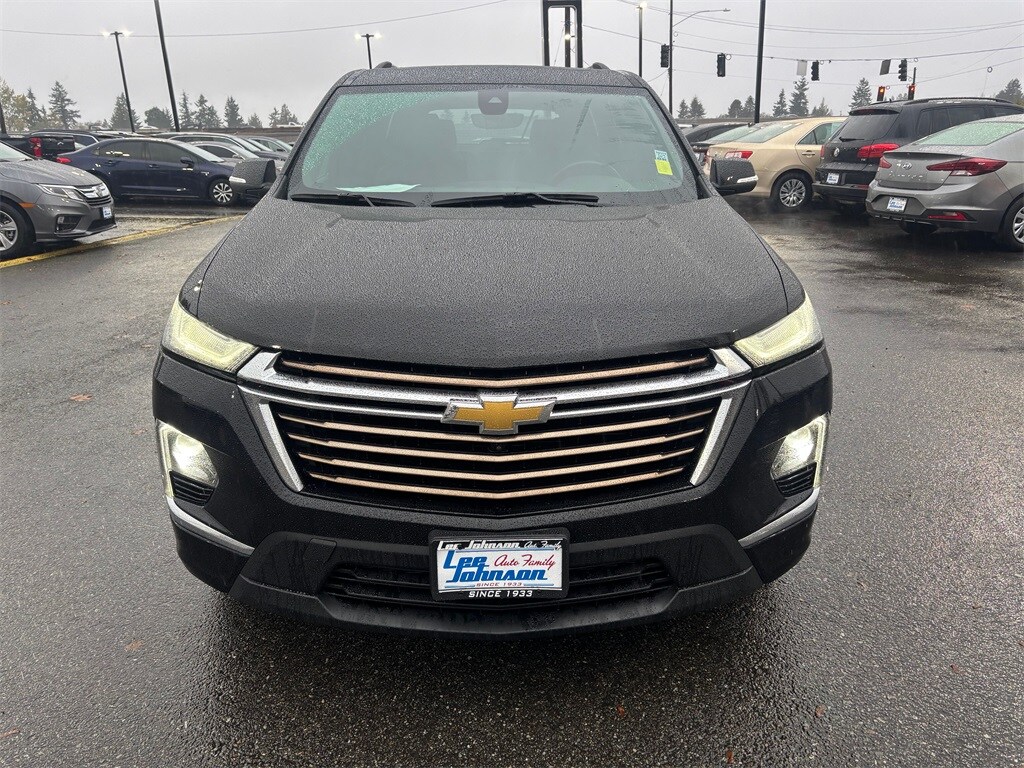 2022 Chevrolet Traverse High Country photo 2