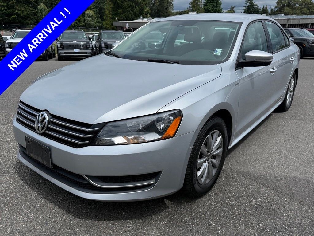 Used 2015 Volkswagen Passat 1.8T Wolfsburg Edition Sedan