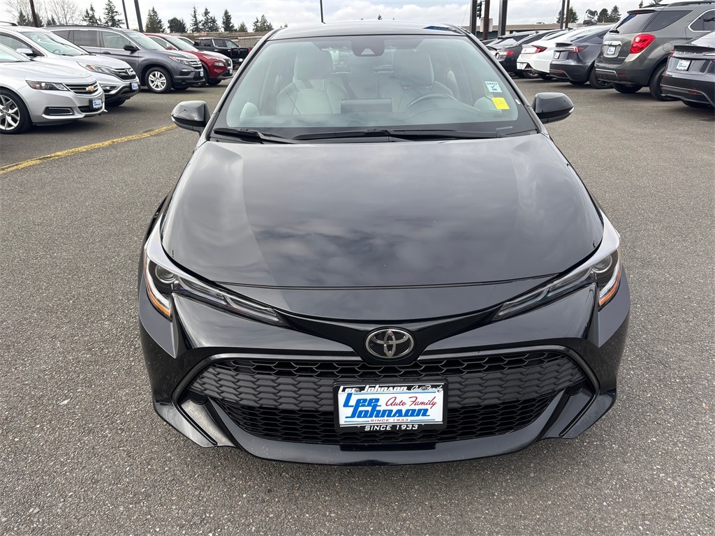 Used 2019 Toyota Corolla Hatchback SE Hatchback