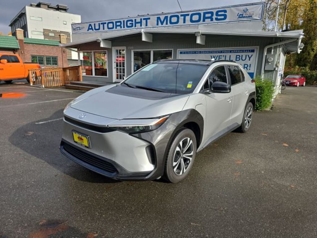 Used 2023 Toyota bZ4X XLE SUV