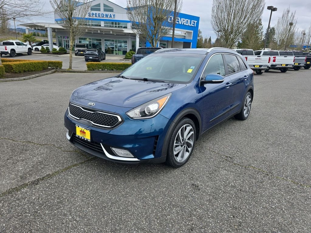 Used 2017 Kia Niro Touring SUV