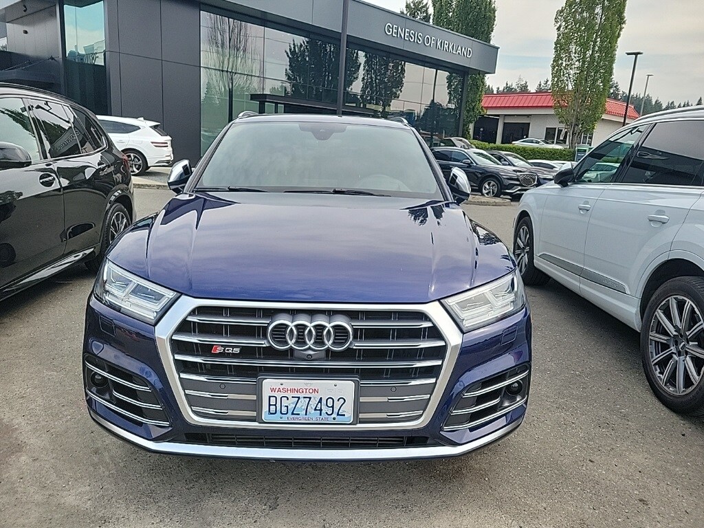 2018 Audi SQ5 Prestige photo 2