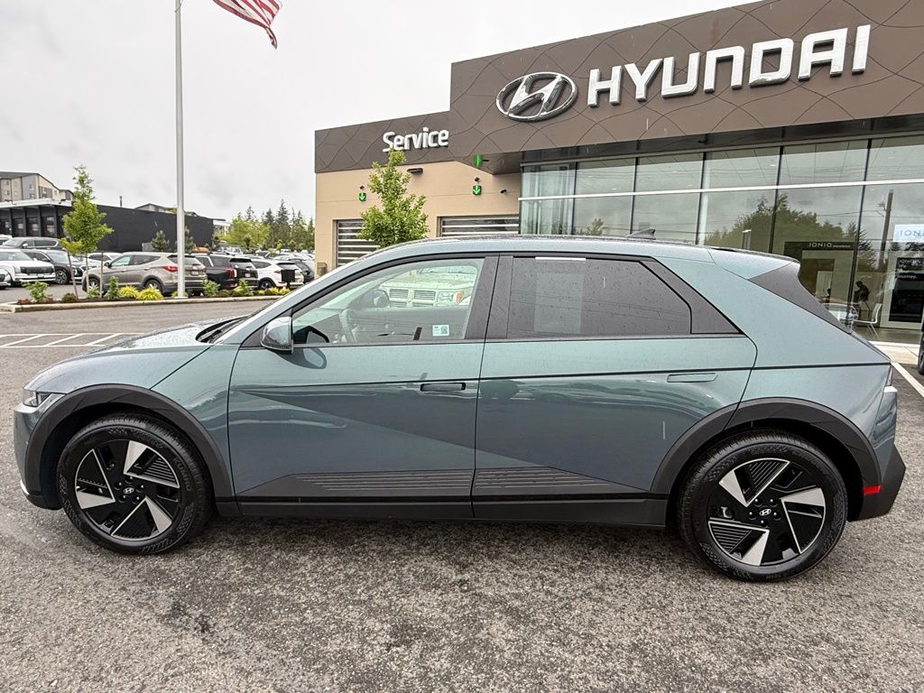 Certified 2025 Hyundai IONIQ 5 SE with VIN 7YAKM4DB6SY007810 for sale in Everett, WA