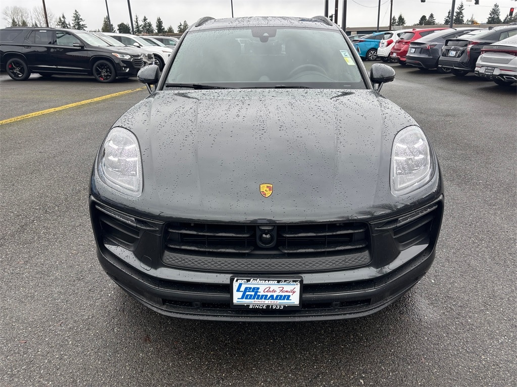 Used 2024 Porsche Macan Base SUV